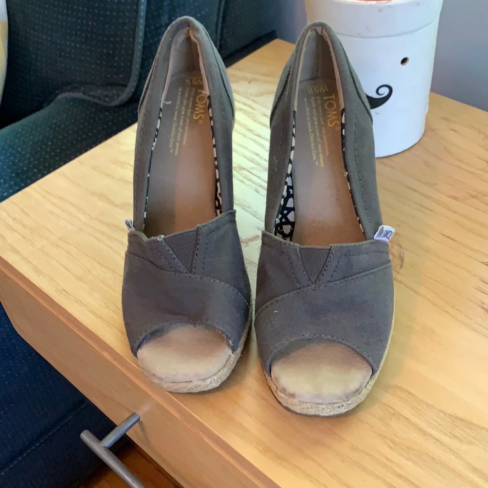 Toms Calypso Canvas Wedge